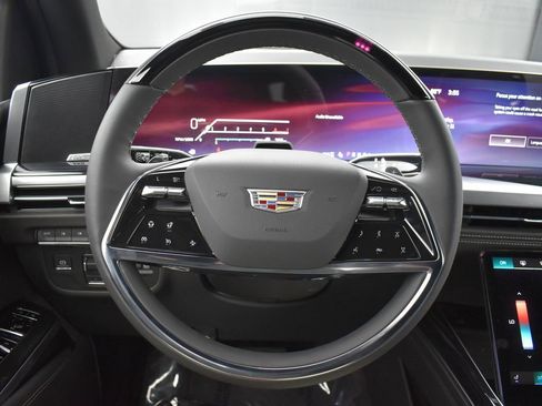 Certified 2025 Cadillac Escalade ESV Sport w/ Touring Package image 14