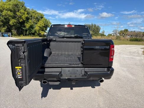 Used 2021 RAM 1500 Limited image 6