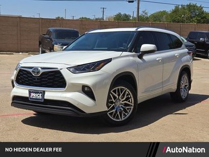 Used 2021 Toyota Highlander Limited