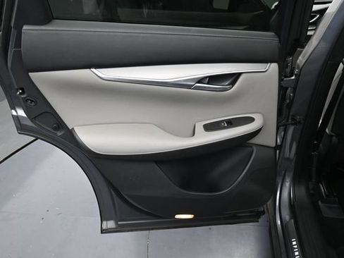 Used 2023 INFINITI QX50 Luxe w/ Accent Package FWD image 29