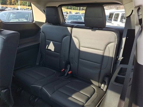 Used 2018 GMC Acadia Denali w/ Technology Package image 10