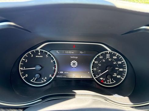 Used 2016 Nissan Maxima Platinum FWD image 13