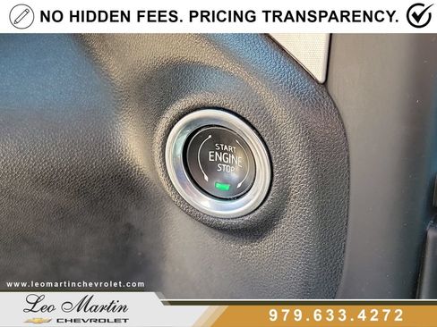 Used 2020 GMC Sierra 1500 SLT RWD image 28