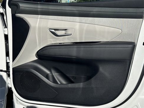New 2026 Hyundai Tucson Limited image 14