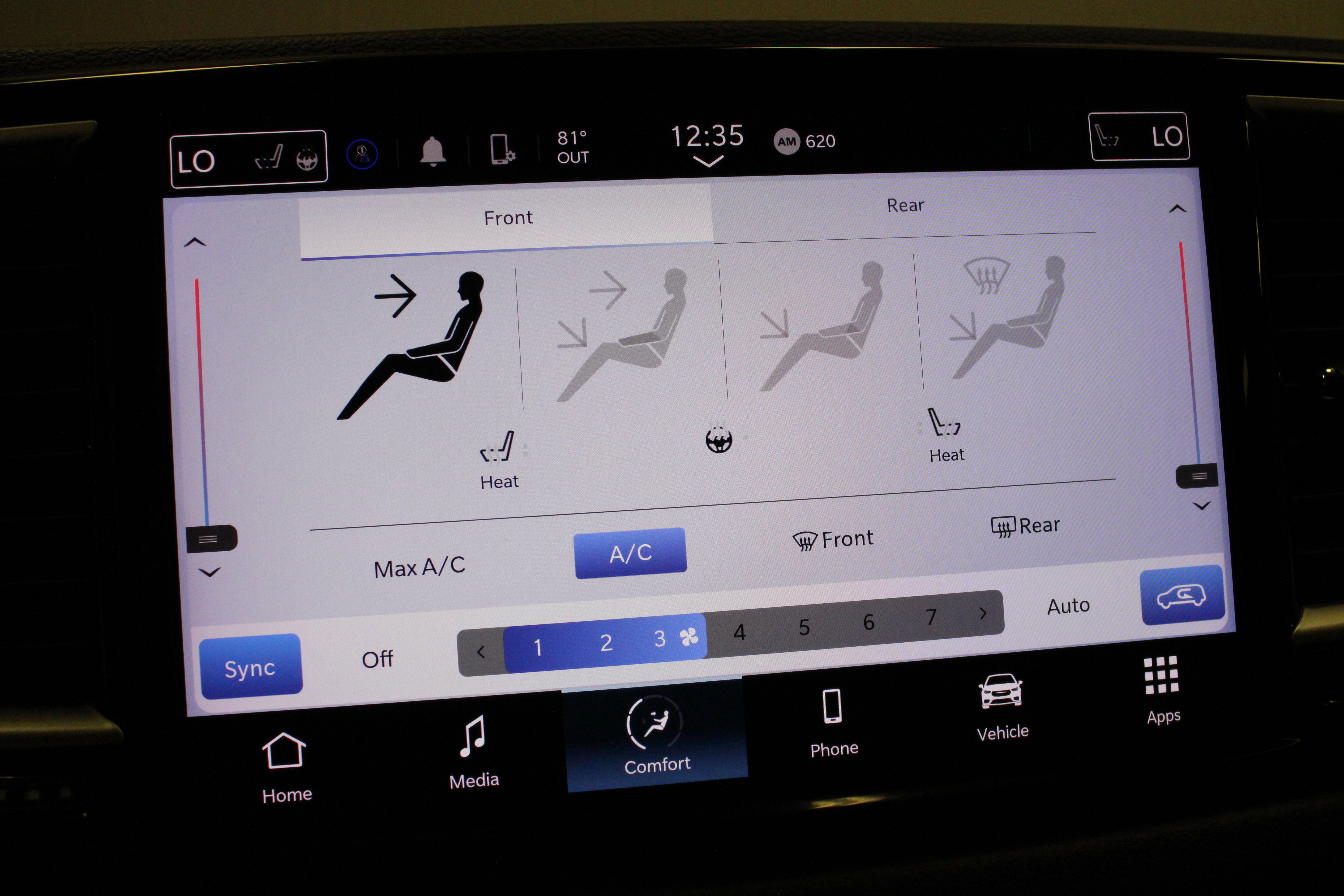 Used 2024 Chrysler Pacifica Touring-L FWD image 26