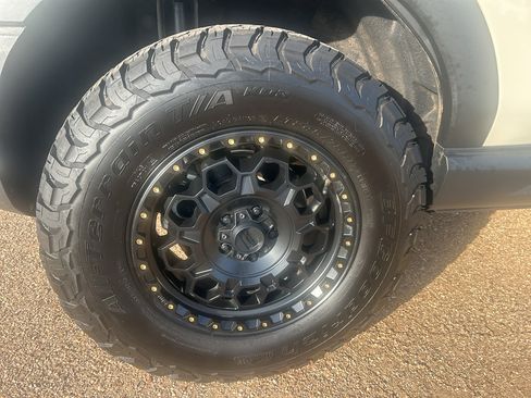 Used 2024 Ford Bronco Sport Badlands AWD/4WD image 8