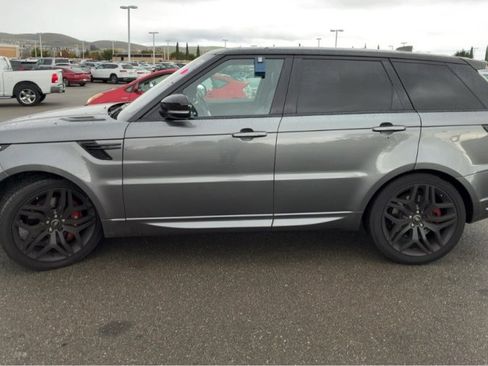 Used 2017 Land Rover Range Rover Sport HSE Dynamic image 10