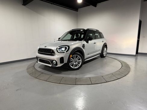 Used 2023 MINI Cooper Countryman S w/ Signature Upholstery Package image 4