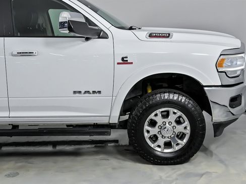 Used 2020 RAM 3500 Laramie image 15