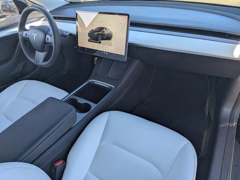 Used 2022 Tesla Model 3 Long Range image 13