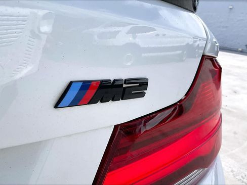 Used 2017 BMW M2 RWD image 7