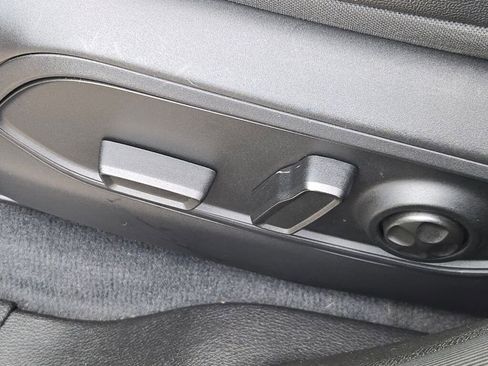 Certified 2023 Jeep Grand Cherokee L Laredo image 25