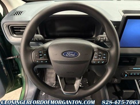New 2025 Ford Maverick XL image 12