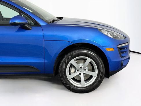 Used 2018 Porsche Macan image 42