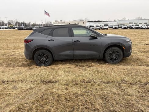 Used 2022 Chevrolet Blazer LT image 7