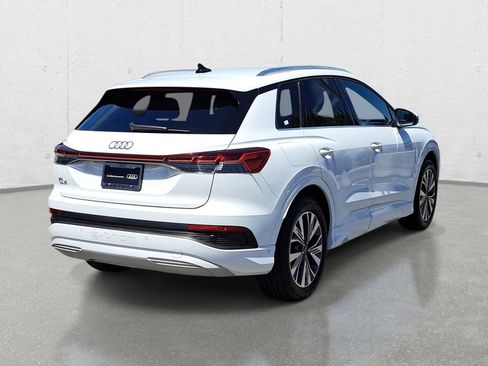 Certified 2023 Audi Q4 e-tron Premium Plus w/ Premium Plus RWD image 5