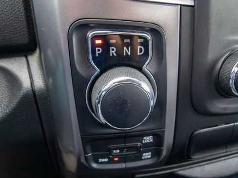 Used 2024 RAM 1500 Classic SLT AWD/4WD image 19
