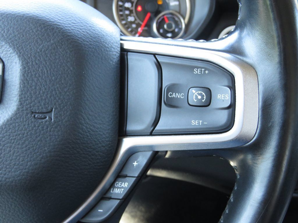 Used 2019 RAM 1500 Big Horn AWD/4WD image 22