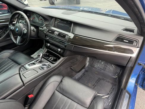 Used 2014 BMW M5 image 18