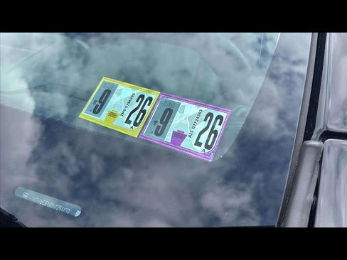 Used 2022 GMC Canyon Elevation image 21