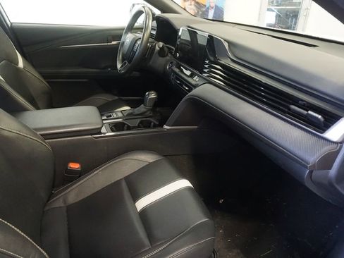Used 2025 Toyota Camry SE FWD image 21