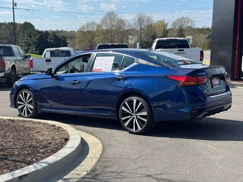 Used 2022 Nissan Altima 2.5 SR image 7