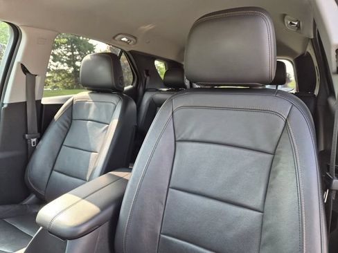 Used 2020 Chevrolet Equinox Premier FWD image 15