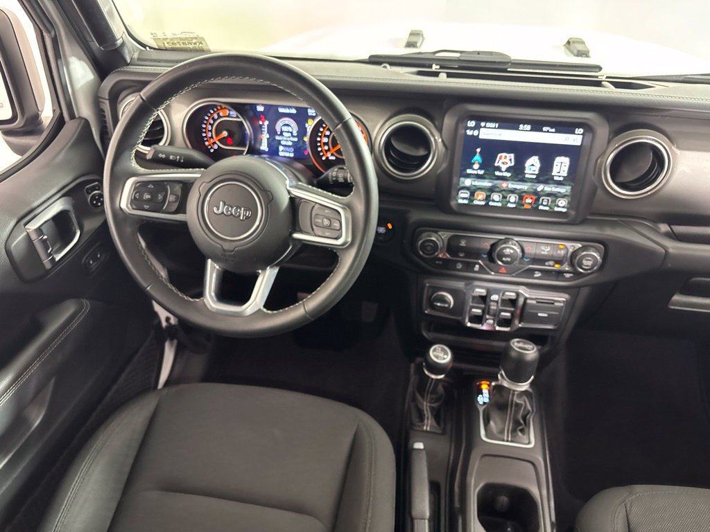 Used 2019 Jeep Wrangler Unlimited Sahara AWD/4WD image 2