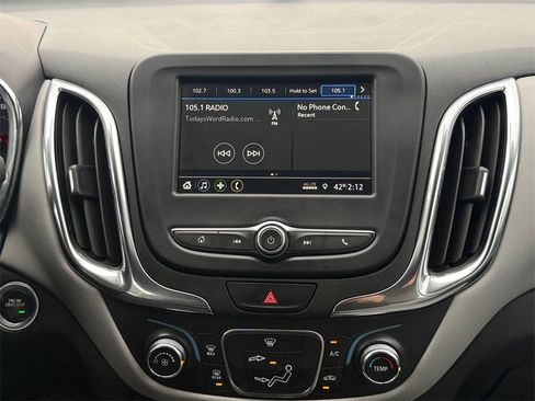 Used 2019 Chevrolet Equinox LS image 14