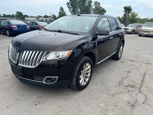 Used 2013 Lincoln MKX AWD image 1