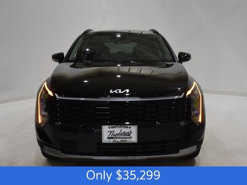 New 2026 Kia Sportage EX AWD/4WD image 2