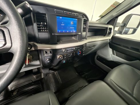 Used 2024 Ford F250 XL RWD image 24