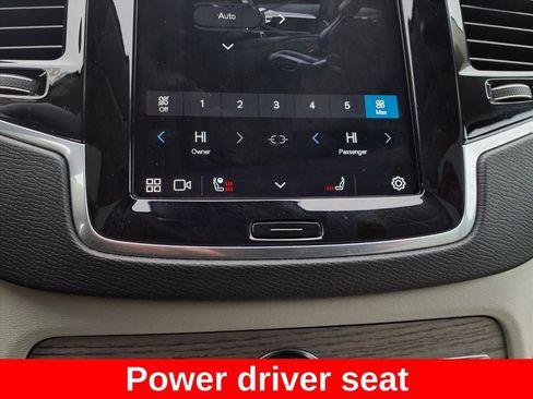 Used 2024 Volvo XC90 B6 Plus image 14