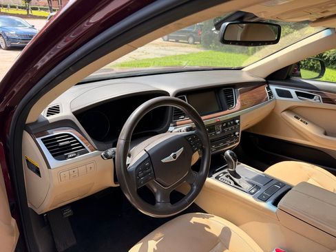 Used 2016 Hyundai Genesis 3.8 RWD image 37