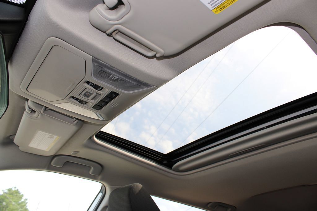 Used 2023 Toyota RAV4 XLE w/ Convenience Package FWD image 15