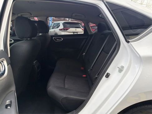 Used 2019 Nissan Sentra SV image 10