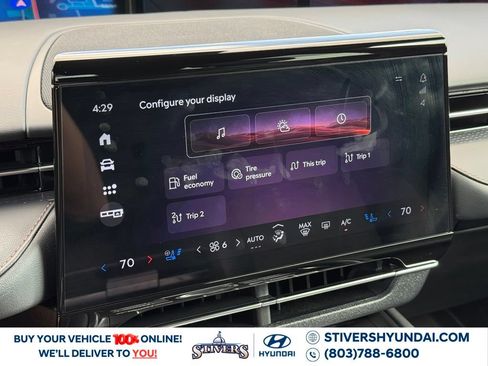 Used 2025 Lincoln Nautilus Reserve AWD/4WD image 44