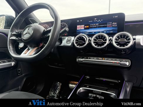 Certified 2024 Mercedes-Benz GLB 35 AMG 4MATIC image 32