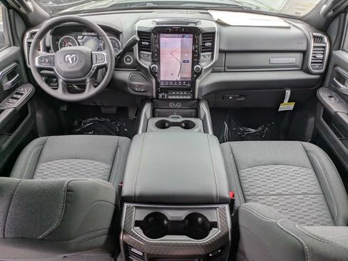 New 2026 RAM 2500 Big Horn AWD/4WD image 15