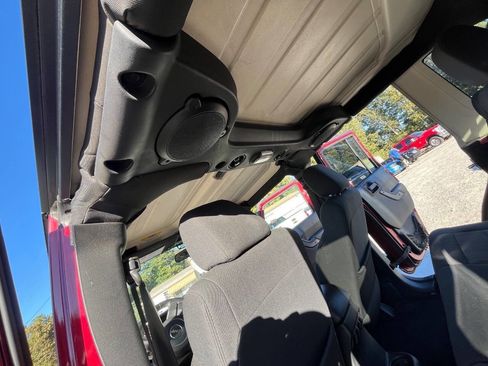 Used 2011 Jeep Wrangler Unlimited Sport image 25