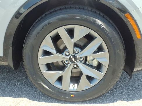 Used 2023 Kia Sportage SX FWD image 9