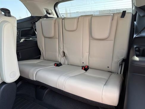 New 2026 Subaru Ascent Limited image 14