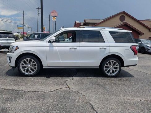 Used 2019 Ford Expedition Limited w/ Equipment Group 302A RWD image 7