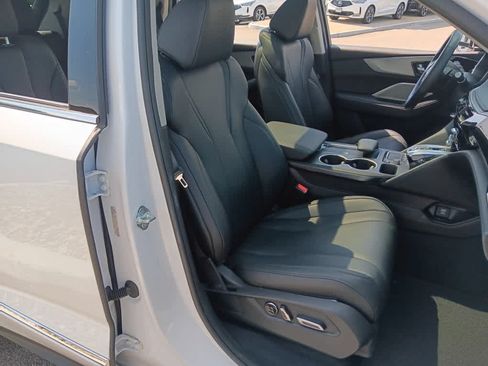Used 2023 Acura MDX SH-AWD image 19