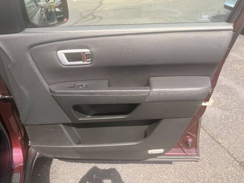 Used 2011 Honda Pilot Touring image 21