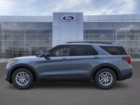 New 2026 Ford Explorer Active image 4