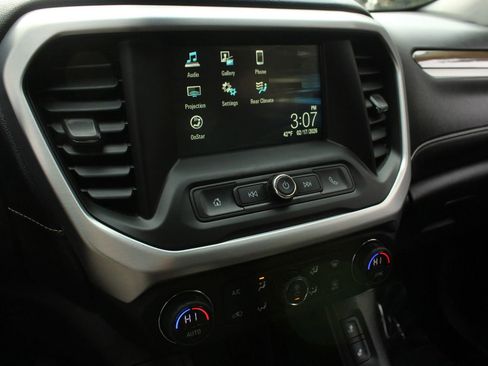 Used 2017 GMC Acadia SLE w/ Driver Alert Package I AWD/4WD image 31