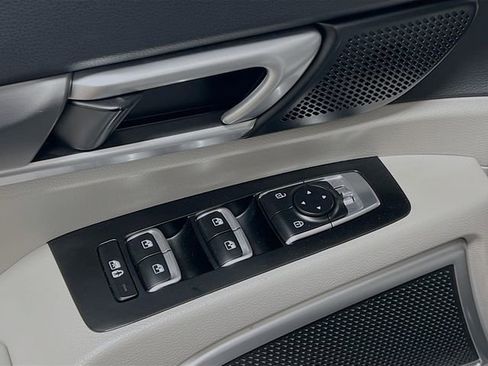Certified 2022 Kia Telluride S AWD/4WD image 18