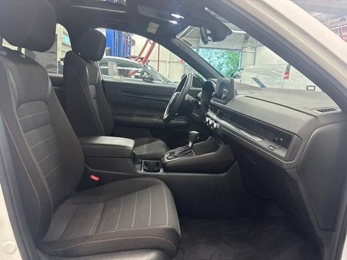 Used 2025 Honda CR-V Sport image 15