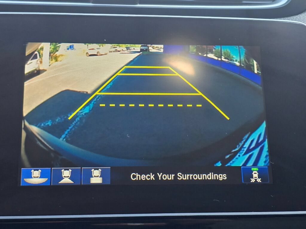 Certified 2017 Honda CR-V Touring image 37